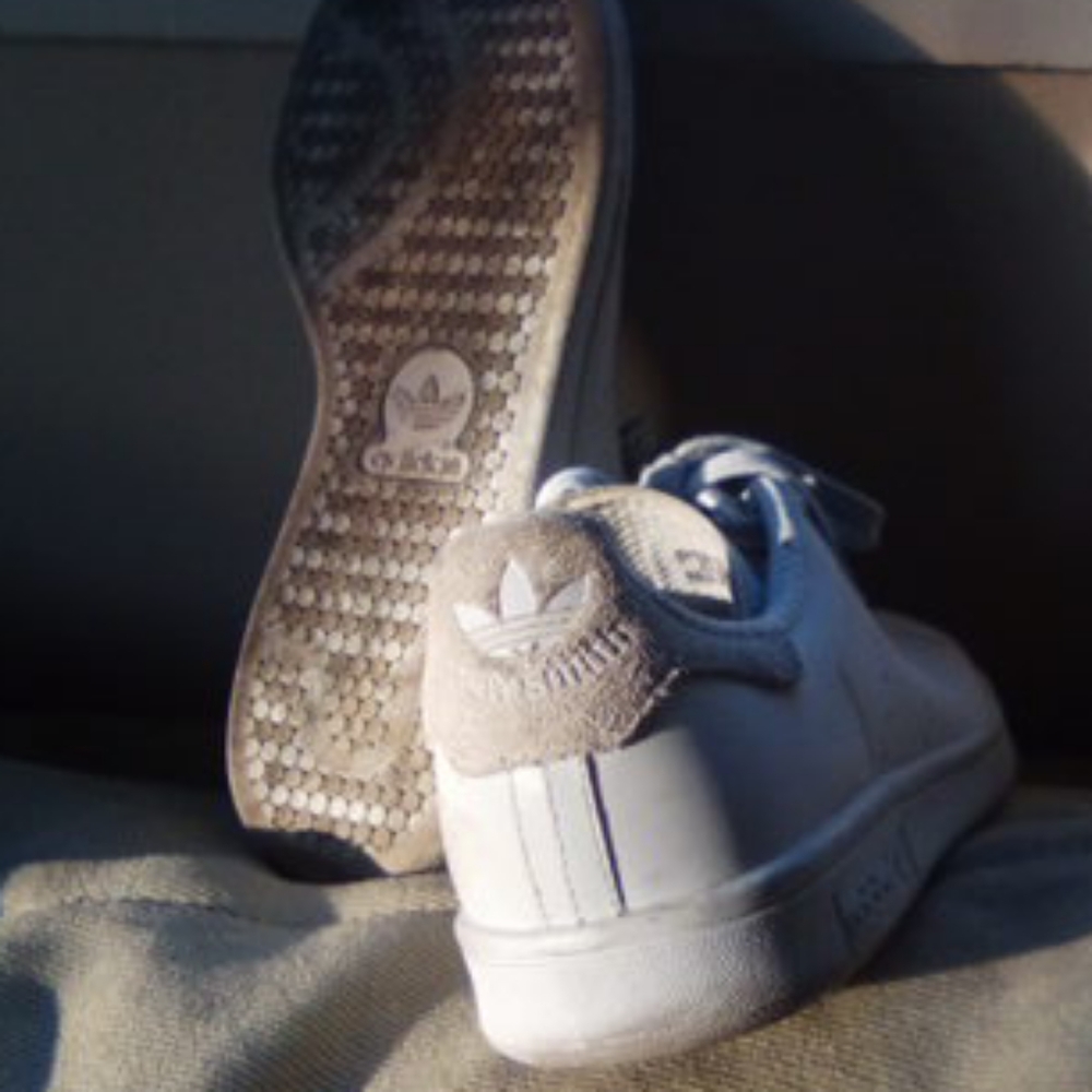 Adidas sneekers